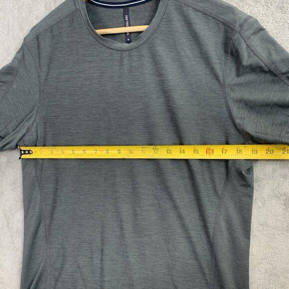 Ten Thousand The Versatile Shirt Mens Small Gray Performance Training Stretch - Picture 3 of 8